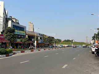 Bán nhà ngọc lâm, thang máy , 60m, 5 ngủ ,phun nội thất, sát hồng tiến, 13xty