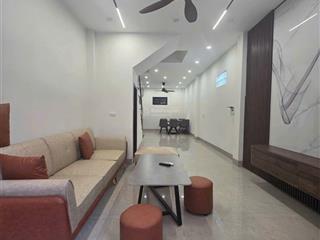 Bán nhà sài đồng, 55m2, 4 ngủ, nội thất sang sịn, 20m ra mặt hồ ô tô tránh, 8x tỷ