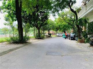 E cần bán nhanh mảnh đất tđc đặng vũ hỷviệt hưng,vỉa hè,đường 13m , 16xty