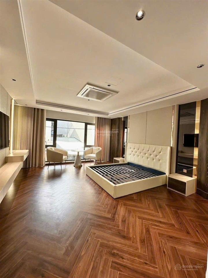 Bán nhà tư đình, 40m ,thang máy , ga ra ô tô, kinh doanh đa dạng, 13xty