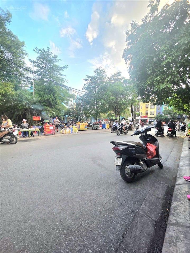 Bán đất gia quất, gần ngọc lâm, 37mmt4.5m , 5xty