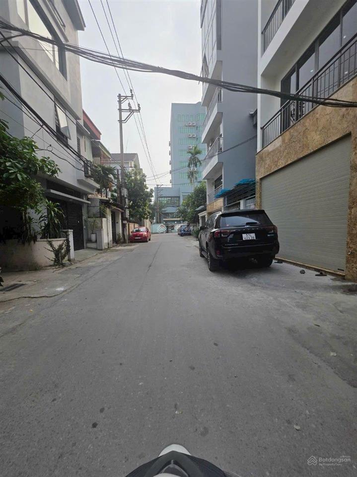 Bán nhà nguyễn sơn, 60m , 5 ngủ, thang máy, phun nội thất, 15m ra ô tô tránh, 13xty