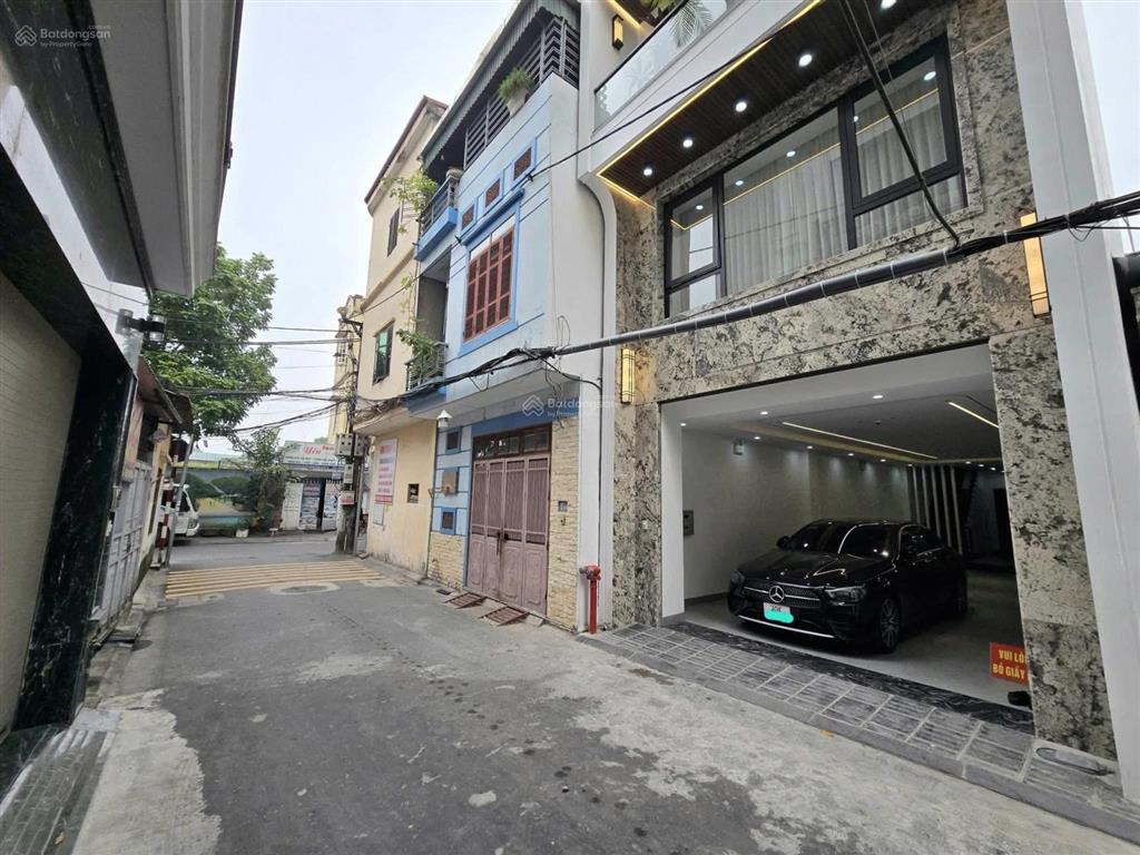 Bán nhà nguyễn sơn, 78m ,thang máy, ga ra ô tô , mới tinh, 20xty