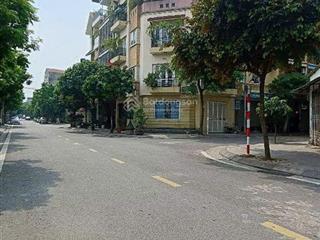 E cần bán đất tđc đặng vũ hỷthanh am, 75mmt 5.7m, vỉa hè , đường 13.5m, 16 xty
