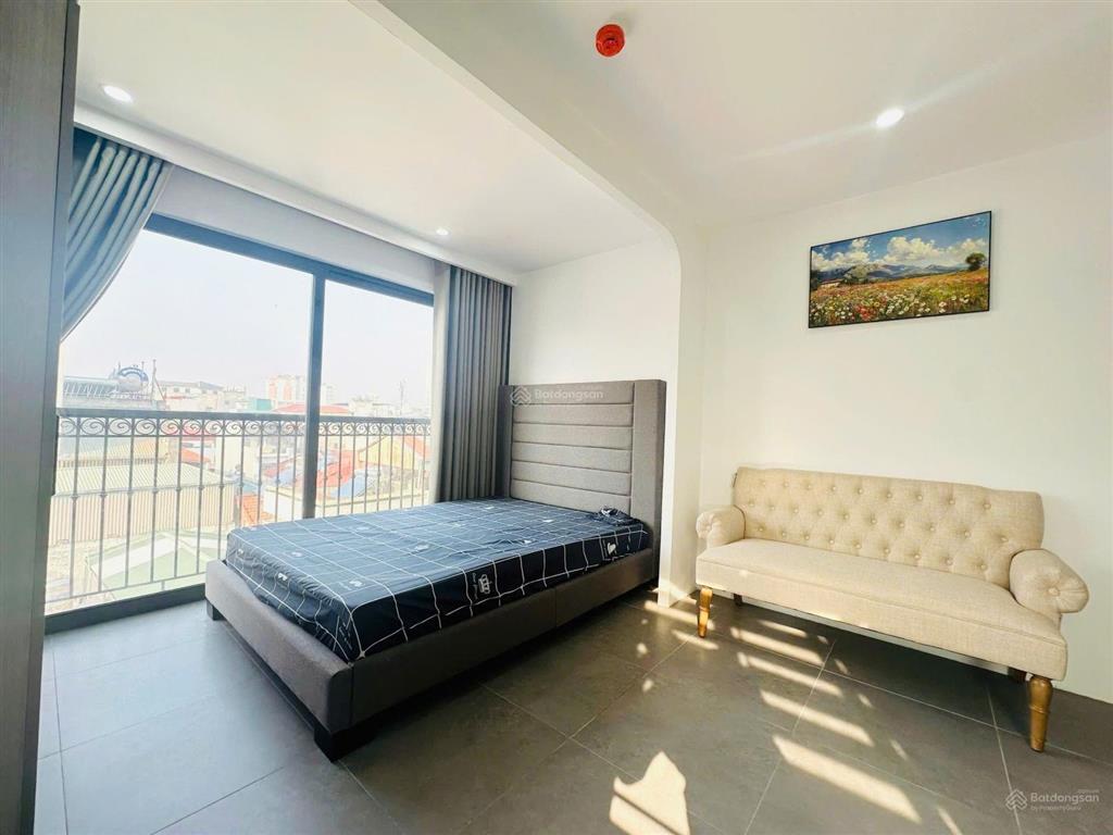 Siêu phẩm hoàng như tiếp, 90m, lô góc, thang máy, 12 phòng cho thuê dòng tièn 1.2 tỷ/năm , 19xty