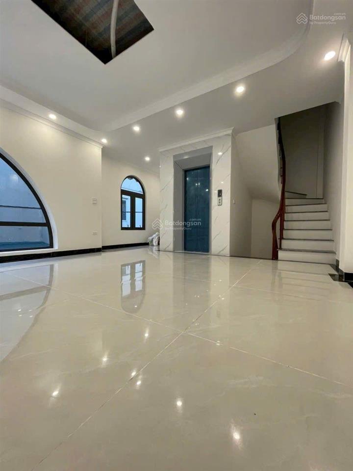 Bán nhà sài đồng, 60mmt10m , gara 2 ô tô, thang máy, kinh doanh ,mới tinh, 16xty