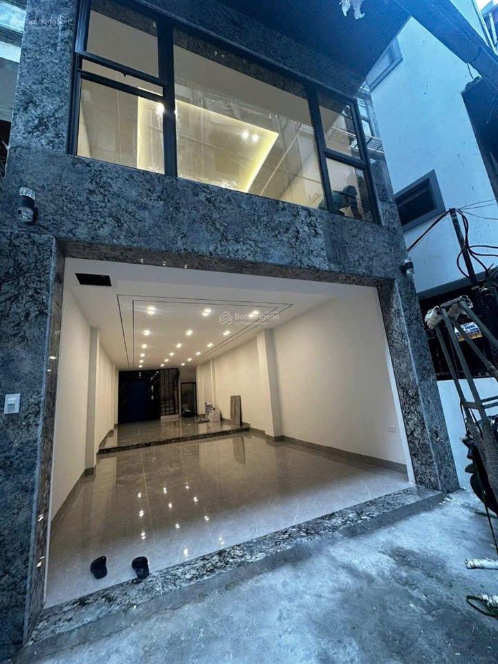 Bán nhà ngọc lâm , 80m, ga ra 2 ô tô, thang máy, kinh doanh đa dạng, mới tinh , 20xty