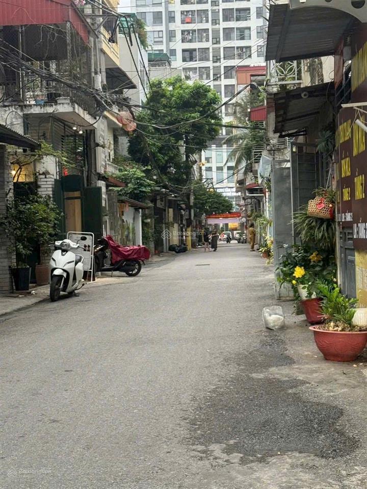 Bán nhà nguyễn sơn, 60m, thang máy, 5 ngủ, phun nội thất, gần tô tránh, 13xty
