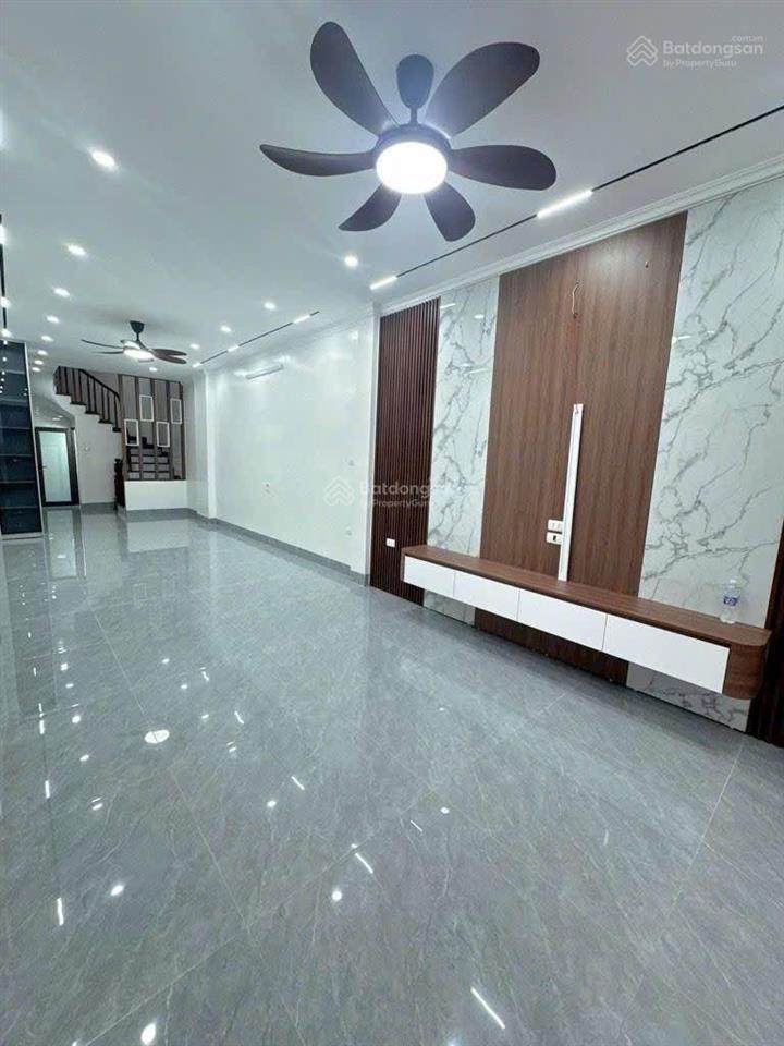Nhà thanh am, việt hưng, 55m, 3 ngủ , mới tinh, 7xty