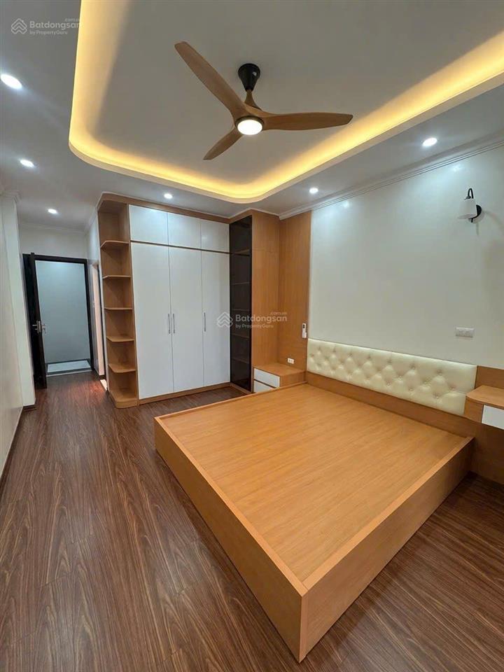 Nhà thanh am, việt hưng, 55m, 3 ngủ , mới tinh, 7xty