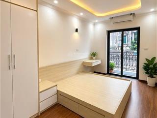 Bán nhà đức giang,32m,3 ngủ, phun nội thất, ô tô đỗ cửa, mới tinh,7.2 tỷ