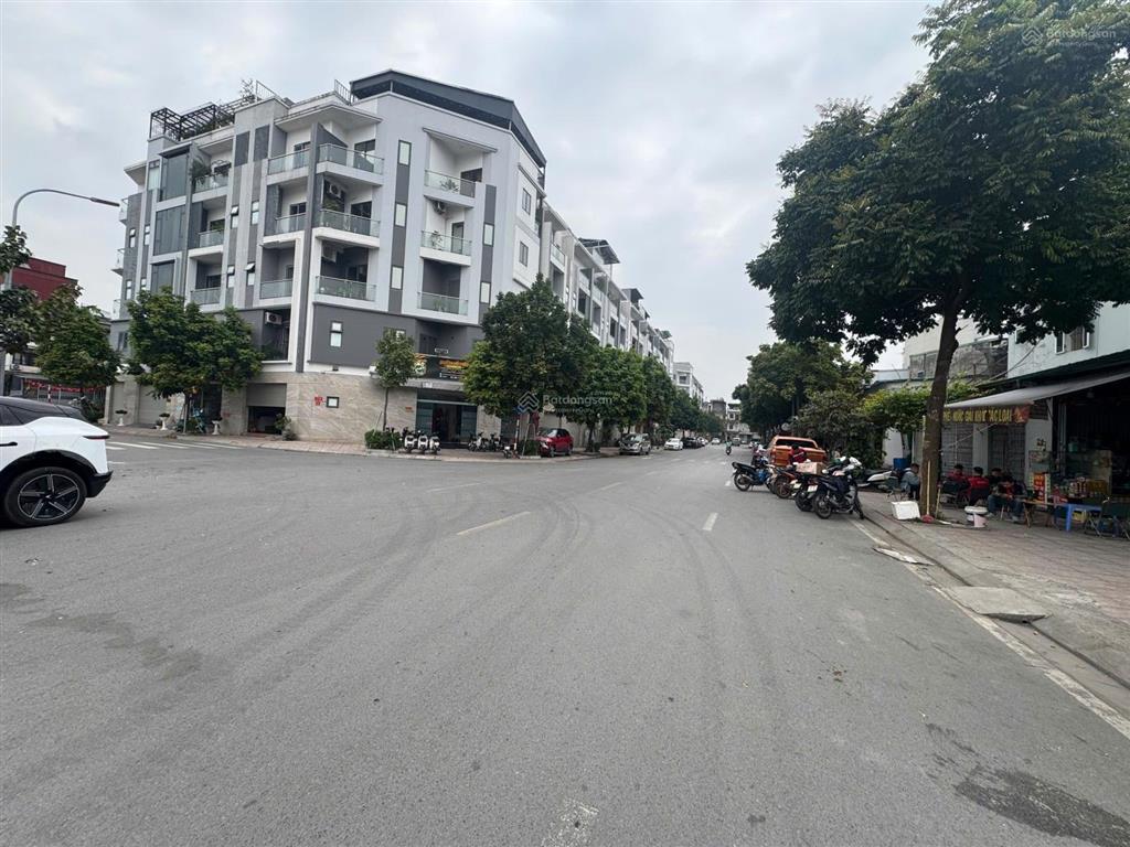 E cần bán đất thượng thanh, 50m, ô tô vào đất, ô tô thông, 9x tỷ