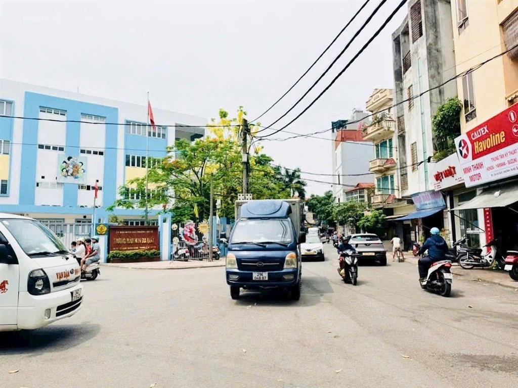 E cần bán đất gia quất, 37mmt4.5m, gần chợ gia quất, 5.4 tỷ
