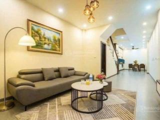 Bán nhà sài đồng, 55m2, 4 ngủ, sát ô tô tránh, phun nội thất, 7,x tỷ