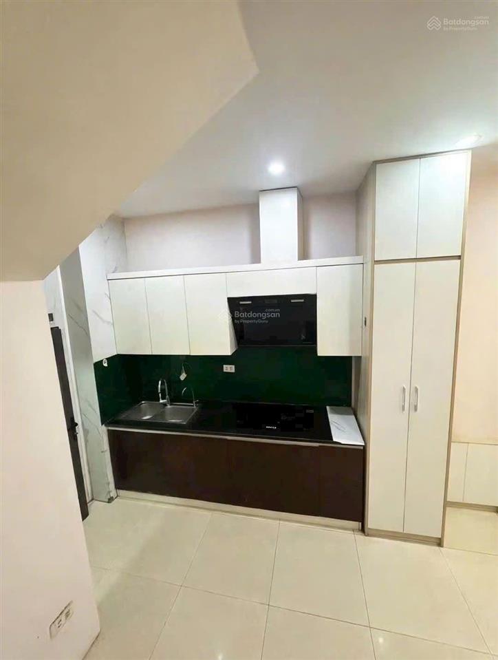 Bán nhà ngọc thụy,35m,3 ngủ,phun nội thất,gần chợ ngọc thụy,6xty