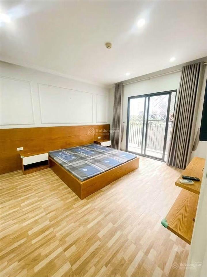 8,5 triệu/tháng cho thuê căn hộ hoàng như tiếp 70m, 2 ngủ, 2 wc, thang máy, gần tâm anh