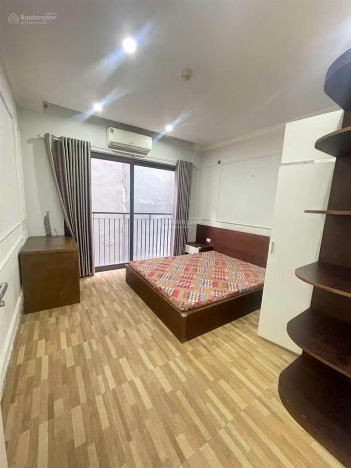 8,5 triệu/tháng cho thuê căn hộ hoàng như tiếp 70m, 2 ngủ, 2 wc, thang máy, gần tâm anh