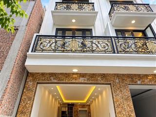 Bán nhà phúc đồng, thang máy, 40m, ô tô thông, phun nội thất, mới tinh, gần hồ phúc đồng