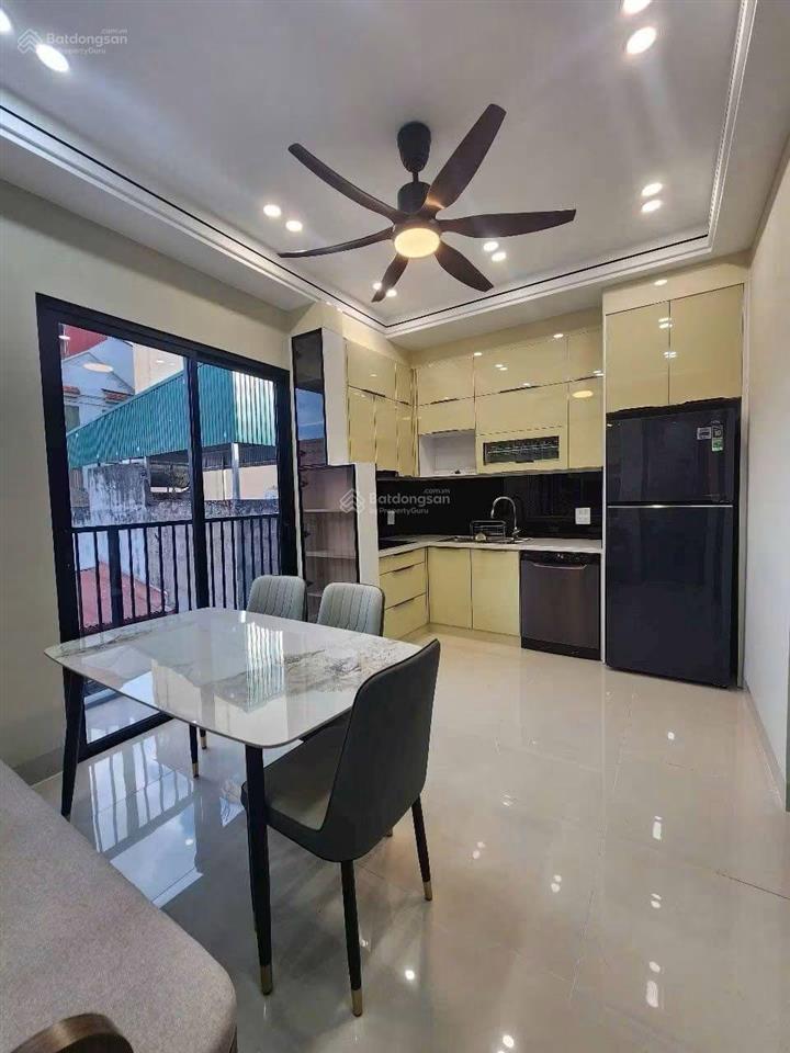 Bán nhà bồ đề,36m, thang máy, phun nội thất,mới tinh, gần cầu chương dương,9xty