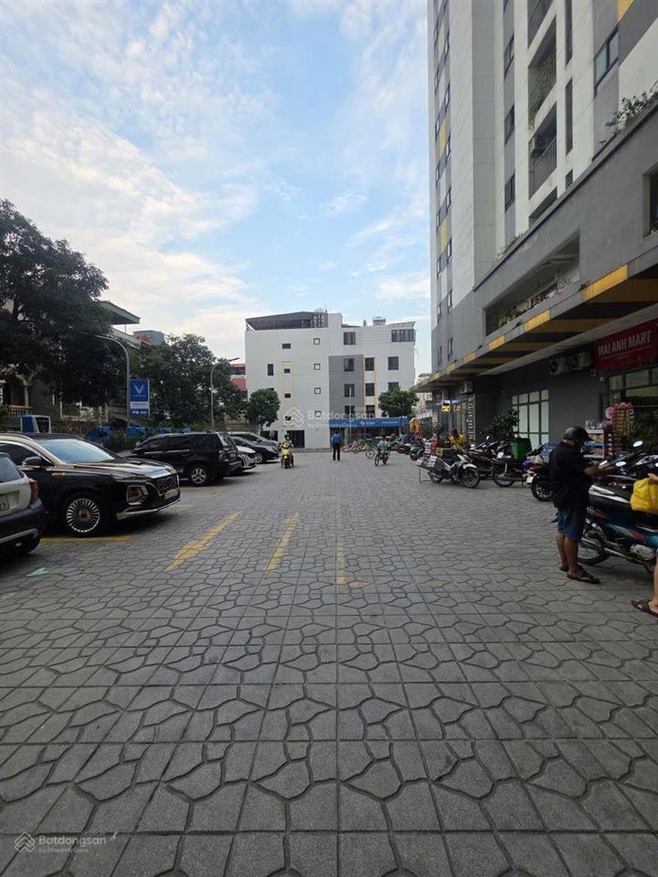 Cần bán căn chung cư city sông hồng,phố gia quất,gần ngọc lâm,70m,2 ngủ,2 wc,phun nội thất,4,2ty