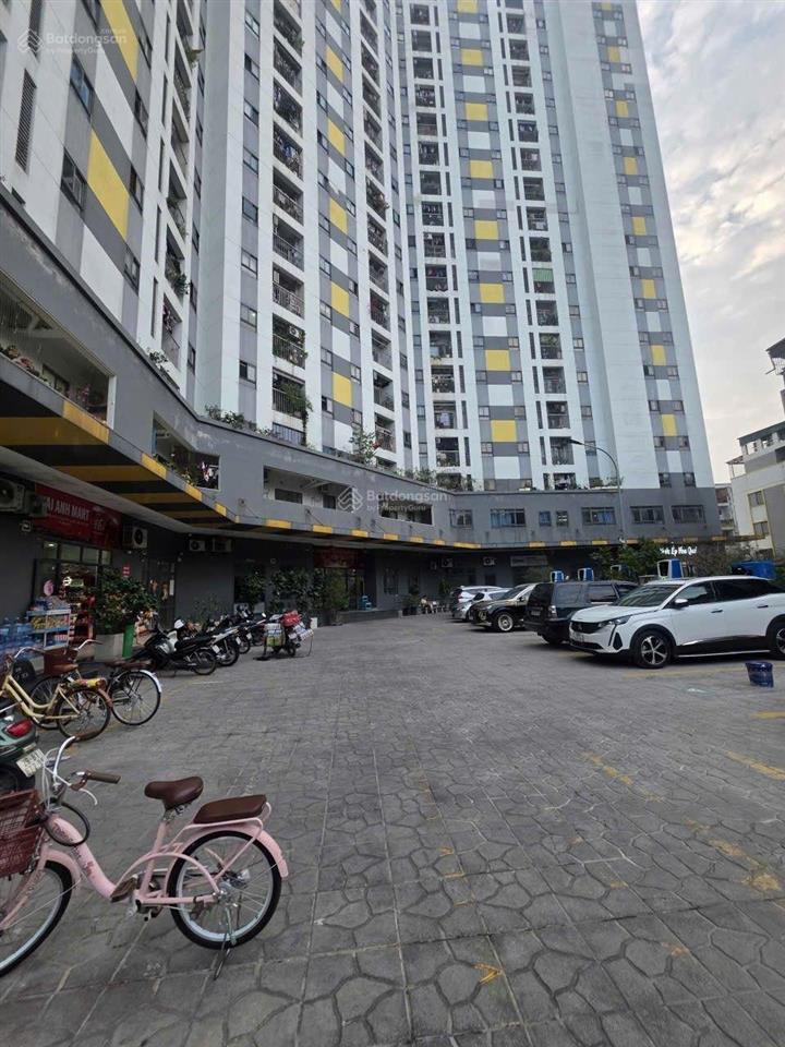 Cần bán căn chung cư city sông hồng,phố gia quất,gần ngọc lâm,70m,2 ngủ,2 wc,phun nội thất,4,2ty