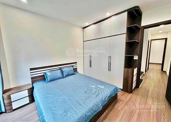 Bán nhà dân xây sài đồng, 55m, 4 ngủ, phun nội thất, ô tô tránh đỗ cổng, 7 tỷ