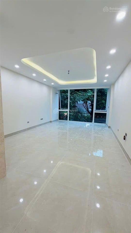 22 triệu/tháng, cho thuê nhà việt hưng, 45m, thang máy, vỉa hè, ô tô tránh, kinh doanh
