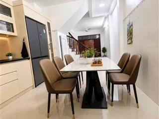7xty có nhà dân xây gần ngọc lâm ,bồ đề,40m,4 ngủ, phun nội thất, gần cầu chương dương, ngõ thông