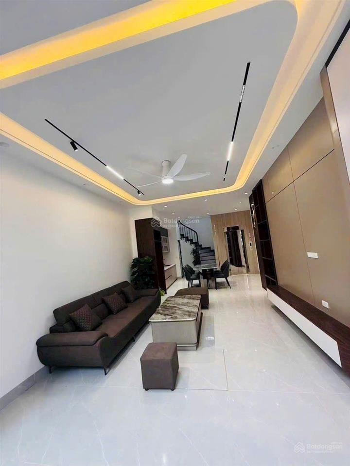 Siêu hiếm, 55m, thang máy, việt hưng, thượng thanh, 4 ngủ, full nội thất sang xịn, mới tinh