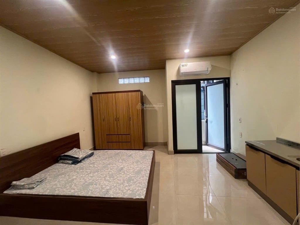Bán nhà ngọc lâm, 55m, 7 ngủ, phun nội thất, dòng tiền 30 triệu/tháng, sát mặt phố, 8 tỷ