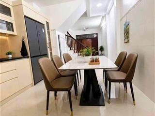Bán nhà gần ngọc lâm,40m, phun nội thất,ngõ thông,20m ra ô tô tránh, gần cầu chương dương,7xty