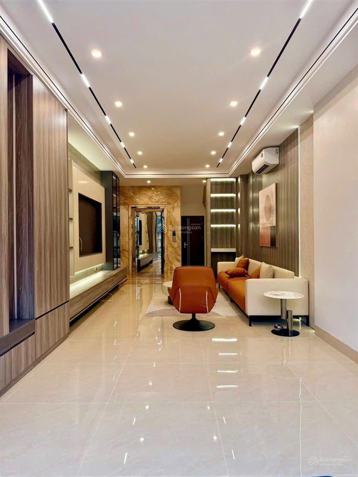 Bán nhà thang máy việt hưng, thanh am, 55m, nội thất sang xịn, ô tô qua nhà, 15 tỷ