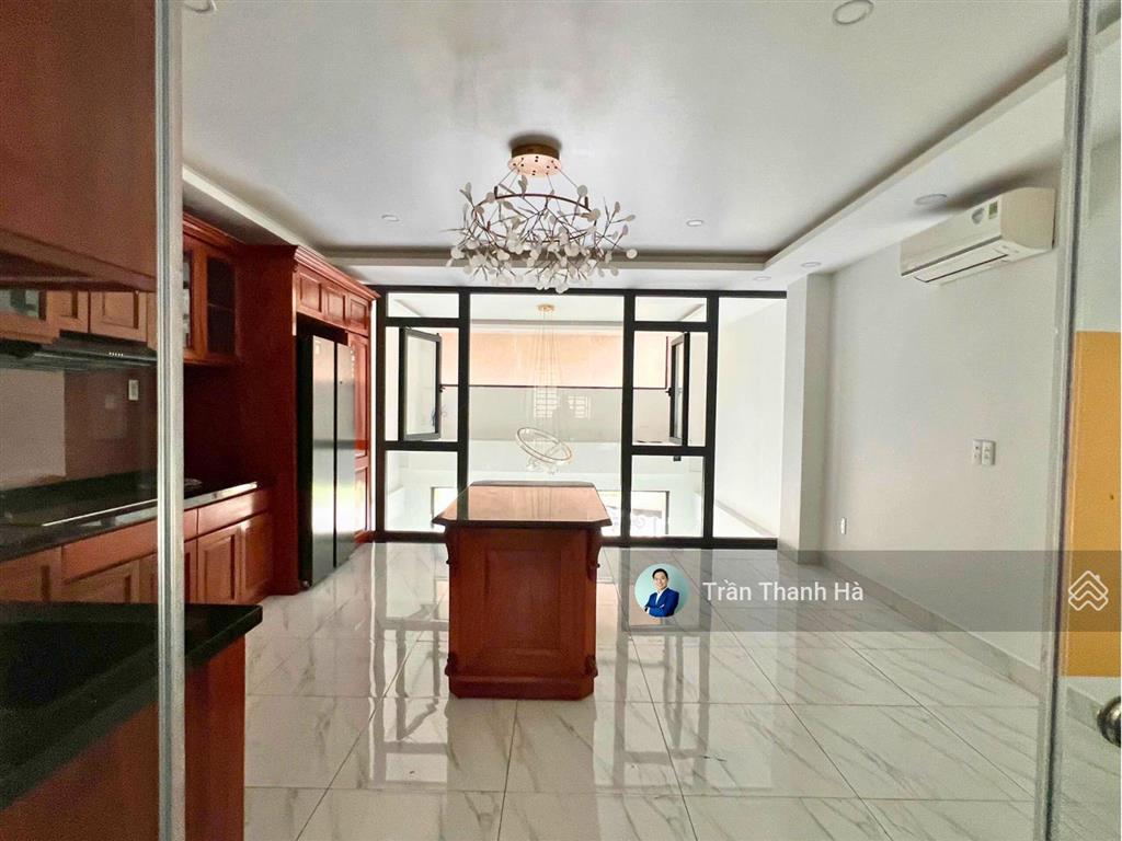Cho thuê mb kinh doanh 3 tầng nhà nguyễn thị nhung 5x20 giá siêu tốt, chỉ 28tr tại vạn phúc city