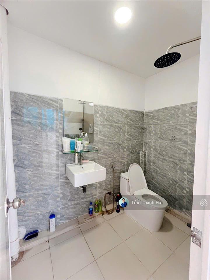 Cho thuê căn hộ 45m² sạch đẹp, ban công lớn, giá chỉ 7tr/tháng  vạn phúc city