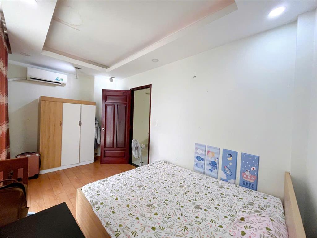 Cho thuê căn hộ 45m² sạch đẹp, ban công lớn, giá chỉ 7tr/tháng  vạn phúc city