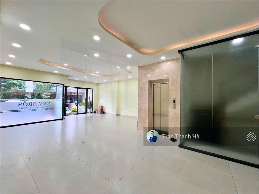 Cho thuê mặt bằng tầng trệt 7x20, vị trí đẹp, phù hợp setup văn phòng hoặc showroom  vạn phúc city