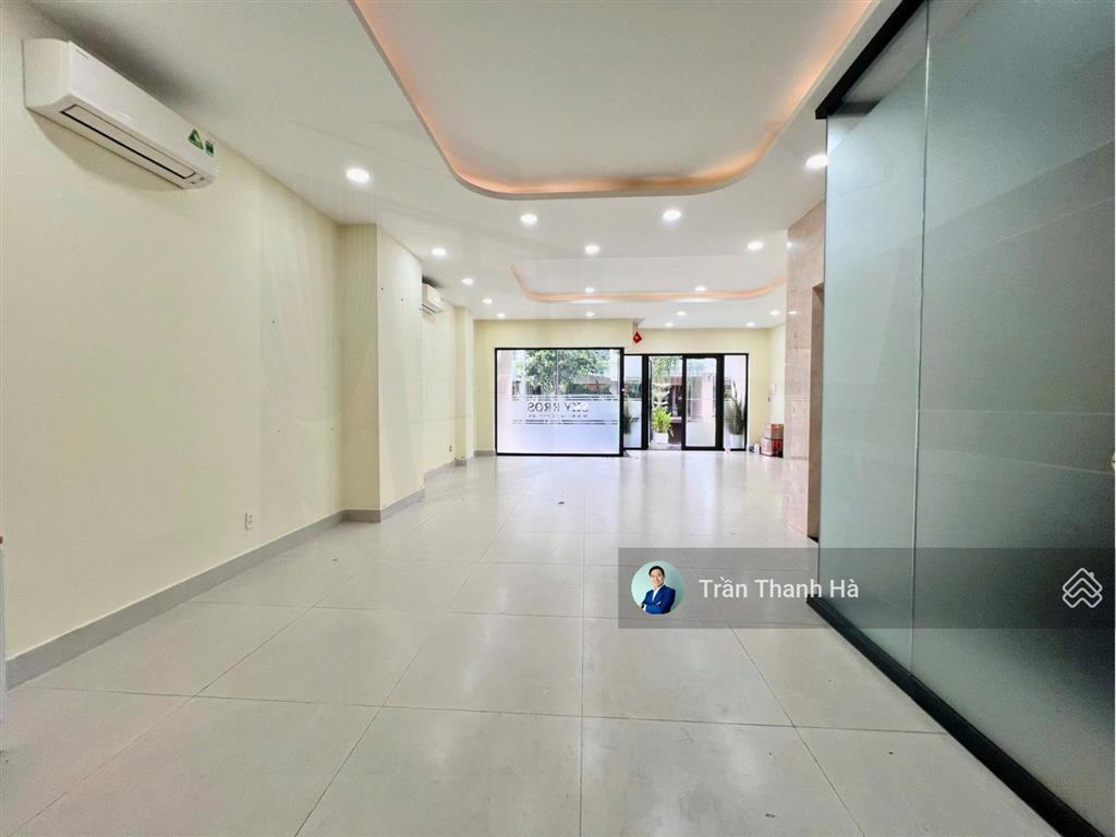 Cho thuê mặt bằng tầng trệt 7x20, vị trí đẹp, phù hợp setup văn phòng hoặc showroom  vạn phúc city