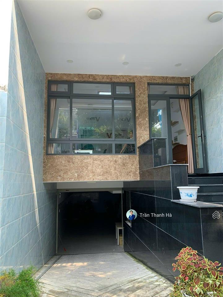 Cho thuê nguyên căn 5x20m vạn phúc city  phù hợp làm văn phòng, showroom, spa  giá 33 triệu/tháng
