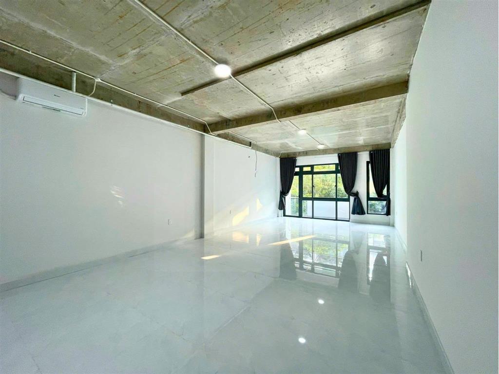 Cho thuê nguyên căn 5x20m vạn phúc city  phù hợp làm văn phòng, showroom, spa  giá 35 triệu/tháng