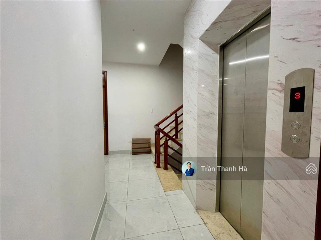 Cho thuê văn phòng 30m2, full nội thất, vat đầy đủ  vạn phúc city