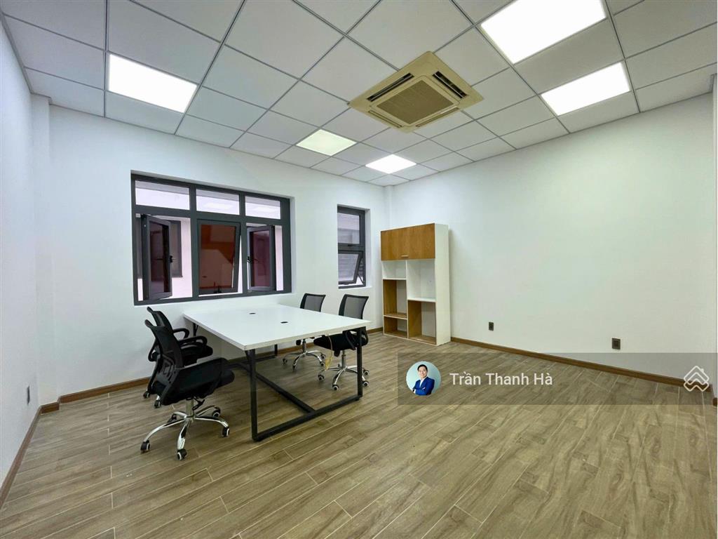 Cho thuê văn phòng 30m2 full nội thất  vạn phúc city, giá 6 triệu/tháng