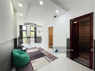 Cho thuê căn hộ tách bếp, full nội thất, có thang máy, xách vali vào là ở tại vạn phúc city