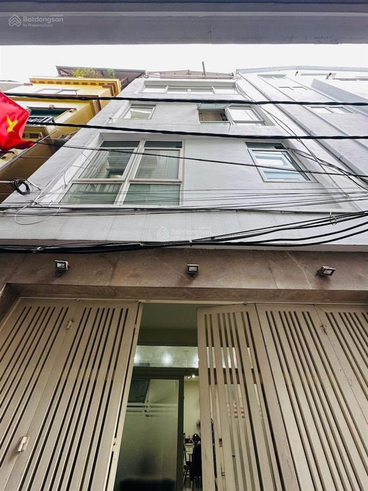 Bán nr 50mx5t,mt 5.1m giá 18.3tỷ lạc long quân cầu giấy ngõ thông ngõ rộng thoáng,10m ra ô tô tránh