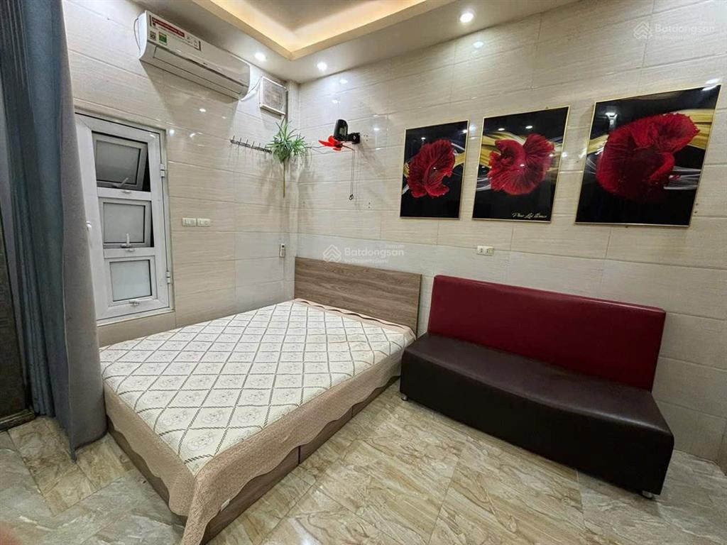 Dòng tiền 40tr/1tháng dt70mx5t,mt4m giá 22tỷ  8phòng khép kín 15m ra mặt phố khúc thừa dụ cầu giấy