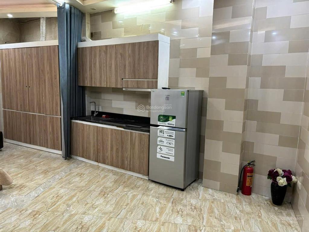 Dòng tiền 40tr/1tháng dt70mx5t,mt4m giá 22tỷ  8phòng khép kín 15m ra mặt phố khúc thừa dụ cầu giấy