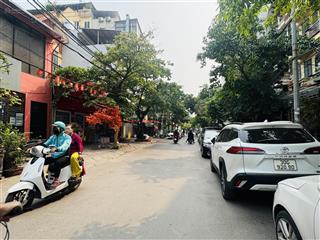 Nhà đẹp nằm trong con phố vip nguyễn khánh toàn 50mx6t,mt4m giá14.86tỷ 15m ra ô tô tránh full nt