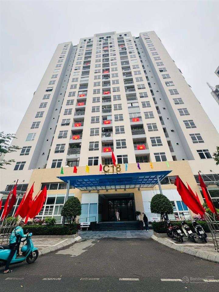 Cần bán gấp căn cc c18 lạc long quân tây hồ80m 2 ngủ 2vs vị trí đắc địa view ban công ngắm pháo hoa