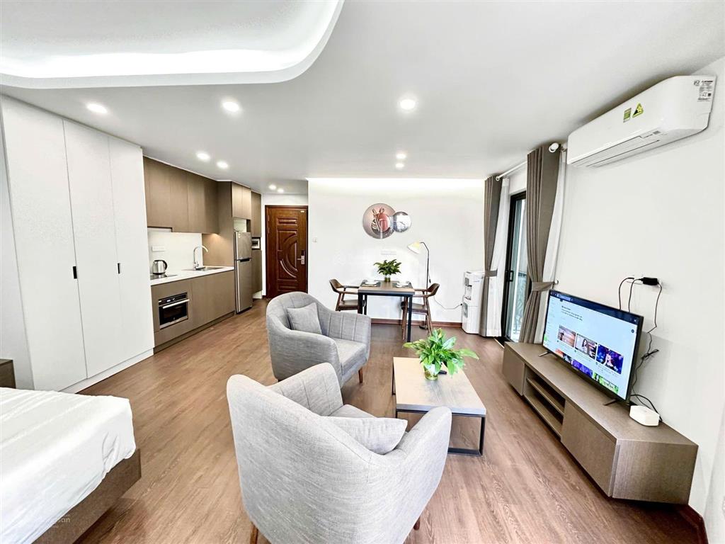 Cho thuê căn duplex vạn bảo  ba đình  ngay gần lotte dt 100m2, 2 ngủ, 2vs full đồ nội thất xịn xò