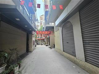 Chính chủ cho thuê nguyên căn mặt ngõ đội cấn 50m2 4t mt4m giá 14.5/th, ngõ thông ô tô kinh doanh