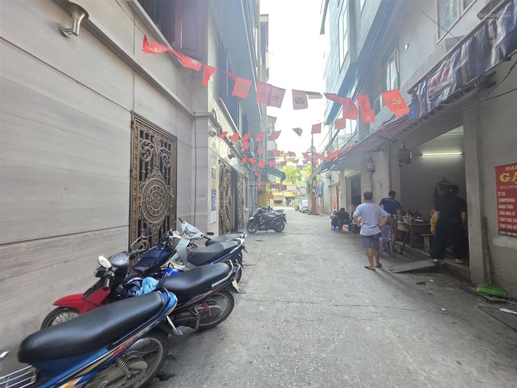 6,5 triệu/ tháng cho thuê nhà nguyên căn đội cấn ba đình, ô tô kinh doanh online 4 tầng, 2pn, 2vs